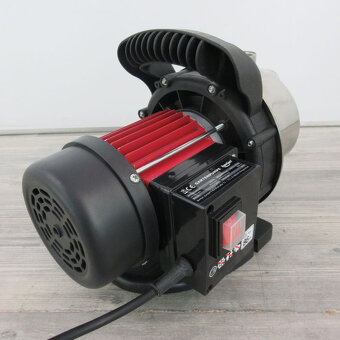 Zahradní čerpadlo 800W 3200 l/h - 3