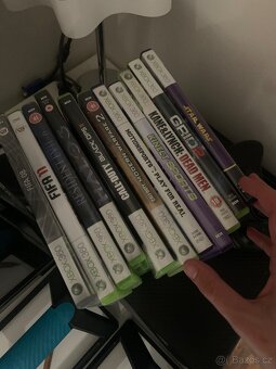 Xbox 360 + kinect + hry - 3