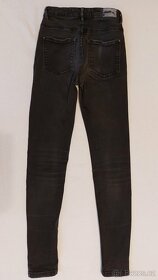 Černé rifle,skinny,zn.Bershka,vel.34,158/164 - 3