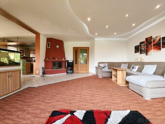 Prodej rodinného domu, 6+2, 261 m2, pozemek 1939 m²,Skalička - 3