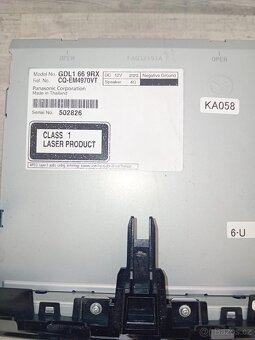 Auto rádio z Mazdy 6 2011 na 6CD- formaty MP3 - 3
