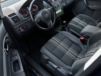 VW Touran 1.6TDi 77kw, r.2013, 2.majitel,serviska, STK - 3
