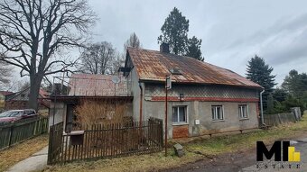 Prodej rodinného domu 435 m2 na pozemku o velikosti 1 790 m2 - 3