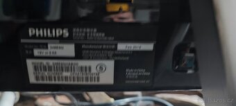 Prodám zaoblený monitor philips - 3