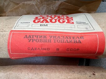 Volha Gaz 24, originální nové plováky nádrže - 3