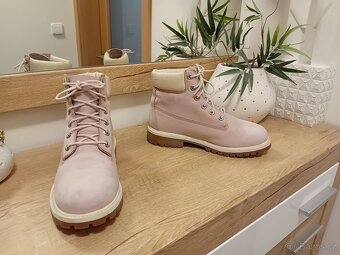 Timberland dámské kotníkové boty vel. 37,5 kožené Primaloft - 3