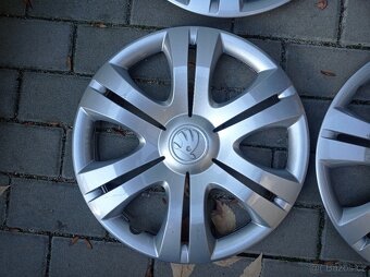 Poklice 15" škoda origo. - 3