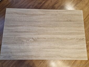 Dřevěný konferenční stolek - 3