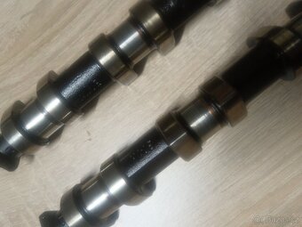M52B25 vačky motoru  singlevanos - 3