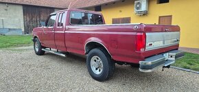 Ford F-250 V8 automat - 3