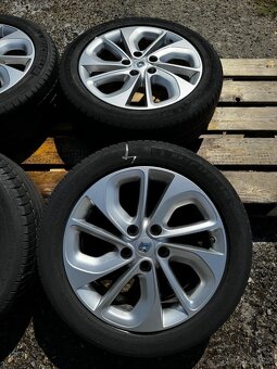 Alu kola, disky r17 5x114,3 Renault 215/50 - 3