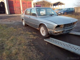 BMW e28 kastle a dily - 3