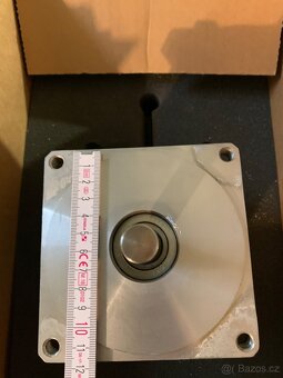 Servo motor Teknic - 3