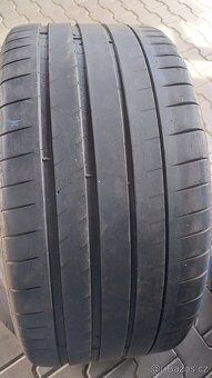 Prodám 2 x letní pneu Michelin 295/35/21 - 3