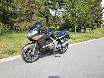 Kawasaki ZZR 600 - 3