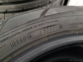 DUNLOP SP SPORT MAXX 050 225/55 R18 98H - 3