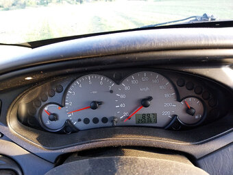 Ford Focus 1.6i 16V, 74kW, r.v. 2002 - 3