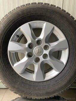 Mitsubishi Pajero originál sada R17 TPMS 265/65/17 - 3