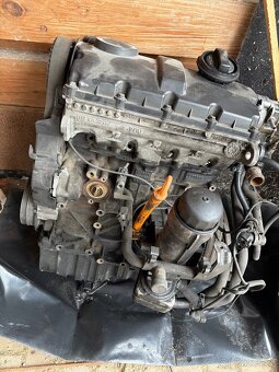 Blok motoru 1.9tdi 85kW - 3