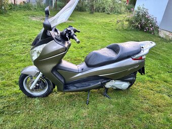 Honda S wing 125 - 3