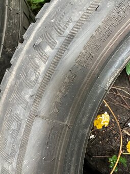 PNEU 225/55 R17 97H BRIDGESTONE LM001 DOJEZDOVÉ ZIMNÍ - 3