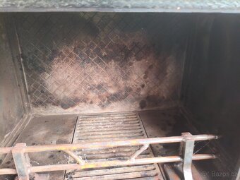 Prodám litinovy krb - 3
