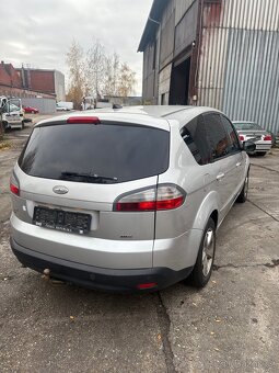 Ford s-Max cely vůz po dílech - 3