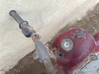 Prodám kostru Jawa 555 - 3