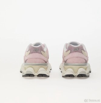 NEW BALANCE 9060 - 3