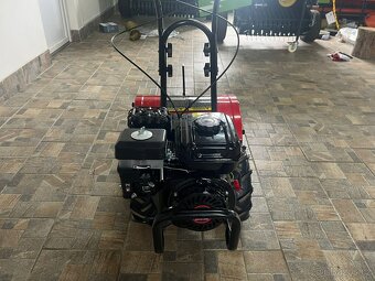 Motorový kultivátor,rotavátor BT650 - 3