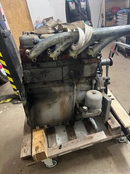 Motor Zetor 5611 - 3