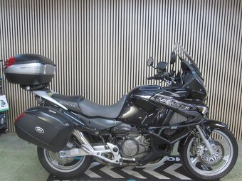 Honda XL 1000V Varadero - 3
