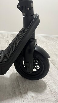 Elektrická koloběžka CORY COOL – výkon 500W, dojezd 70km - 3