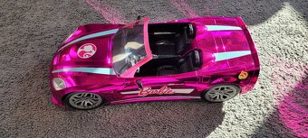 Barbie auto na dálkové ovládání - 3