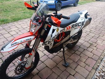 KTM 690 Enduro- 7670 km - 3