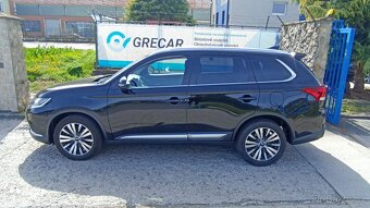 MITSUBISHI OUTLANDER 2,0 MIVEC 4WD CVT - 3