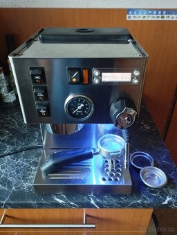 Kávovar Rancilio Silvia BC PID + mlýnek Rancilio Rocky Doser - 3
