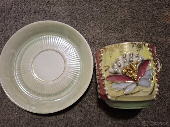 Starý porcelánový secesní hrnek - 3
