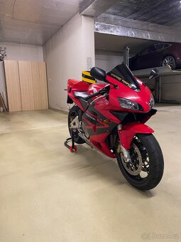 Honda CBR 600 RR - 3