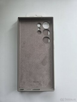 Prodám kryty na Samsung Galaxy S24 Ultra - 3