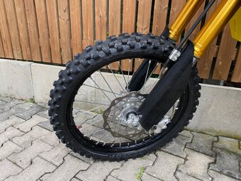 SUZUKI RMZ 450 - 3