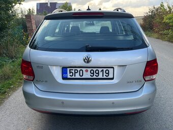 Volkswagen Golf 5 Variant 2.0 TDi Rok 2008 - 3