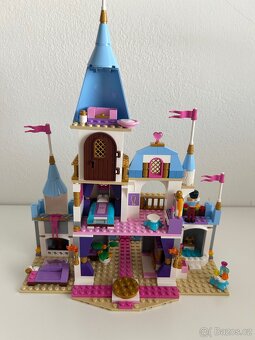 Lego Friends/Disney 41055 Popelcin zamek - 3
