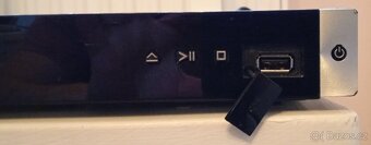 LG BP-420 3D BLURAY PLAYER - 3