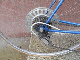 Staré kolo Favorit - 3