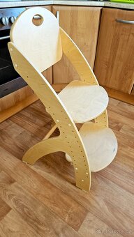 Rostoucí židle - 3