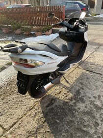 Suzuki BURGMAN 400 - 3