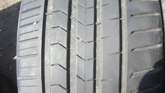 Letní pneu 235/40/18 Vredestein - 3