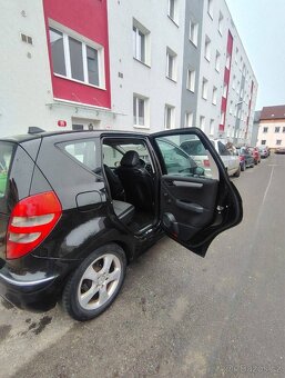 Mercedes A200.2.0i - 3