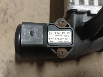 Audi A4 B7 2.0Tdi 103kw - Chladič cooleru - 3